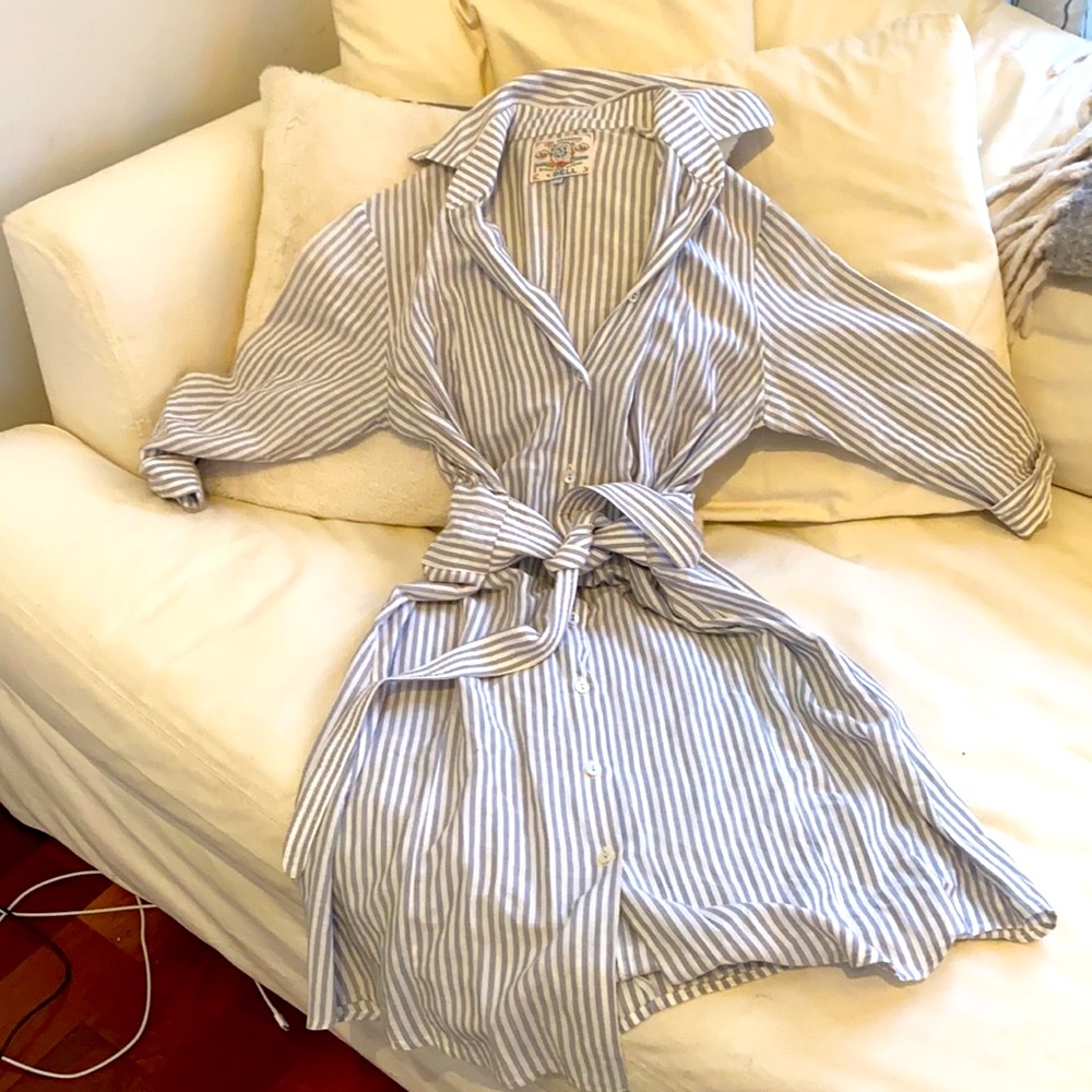 CLASSIC Seersucker Shirt-dress